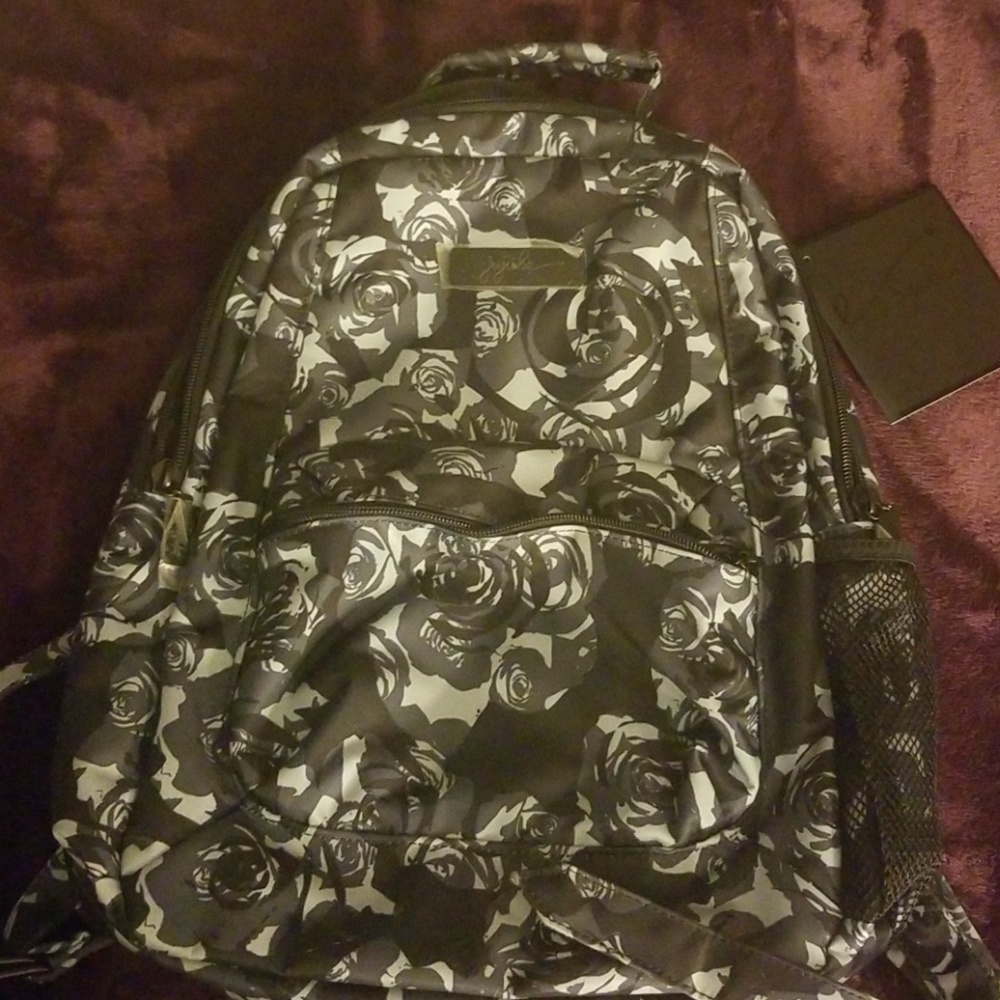 Jujube be packed CUS Black Petals